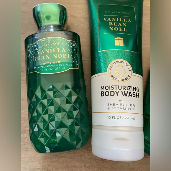 4 Piece Bath & Body Works Vanilla Bean Noel Body Wash, soap, Lotion Set - Picture 2 of 5